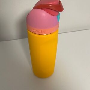 16 ounce Owala Yellow and Pink Water Bottle